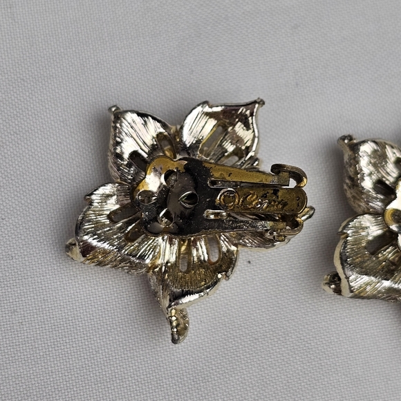 Vintage Coro Silvertone Floral Aurora Borealis Clip On Earrings - Picture 6 of 9